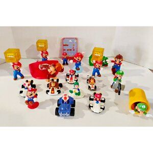 LOT OF  20 pcs  Nintendo Super Mario Bros Luigi Mario Yoshi  DK  Action Figures
